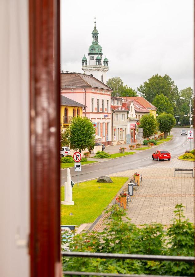 2- posteľová izba s kúpeľňou EMKA v PENZION TRSTENÁ Exterior foto